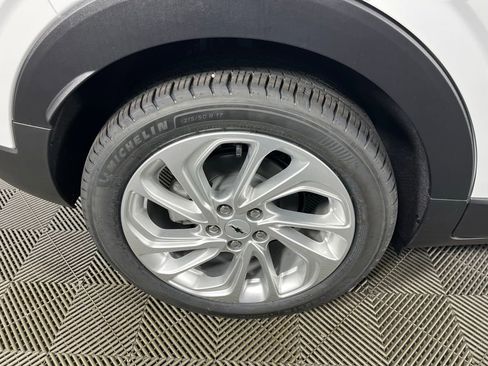 New 2027 Chevrolet Bolt LT FWD image 16