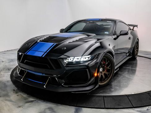 Used 2024 Ford Mustang GT Premium w/ GT Performance Package image 5