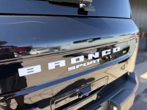 Used 2025 Ford Bronco Sport Outer Banks AWD/4WD image 41