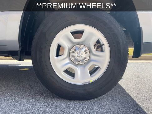 Used 2025 RAM 1500 Tradesman image 9