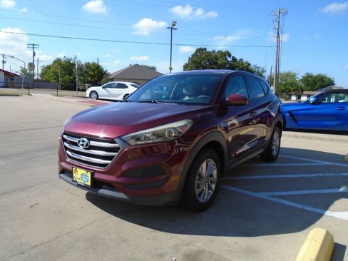 Used 2016 Hyundai Tucson SE FWD image 3