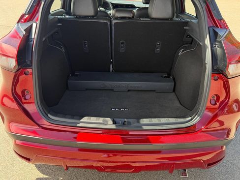 Used 2021 Nissan Kicks SR w/ Interior Electronics Package image 4