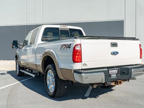 Used 2014 Ford F250 Lariat w/ Lariat Ultimate Package image 6
