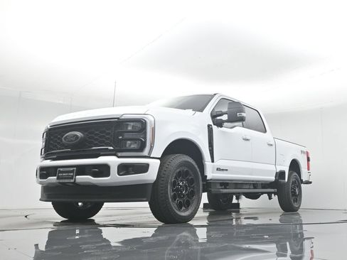 New 2026 Ford F250 XLT w/ XLT Premium Package AWD/4WD image 47