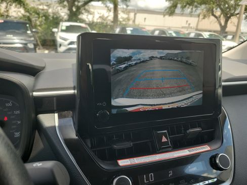 Certified 2025 Toyota Corolla LE FWD image 24