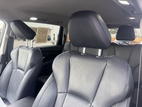 Used 2020 Subaru Ascent Limited w/ Popular Package #4 image 14