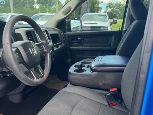 Used 2022 RAM 1500 Tradesman w/ Tradesman SXT Package RWD image 7
