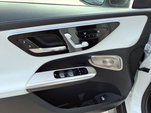 New 2026 Mercedes-Benz GLC 300 4MATIC image 13