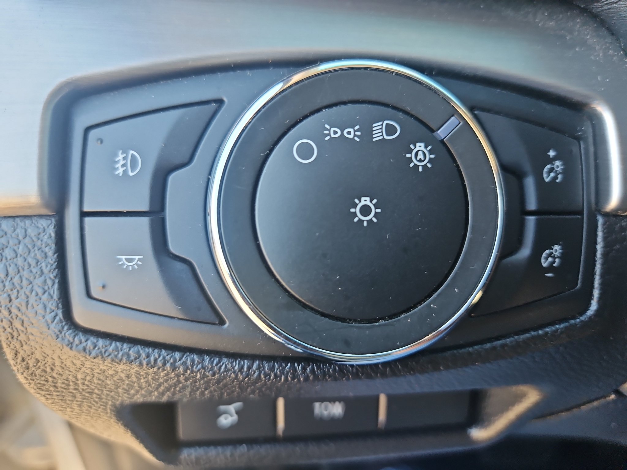 Used 2017 Ford Explorer Platinum AWD/4WD image 13