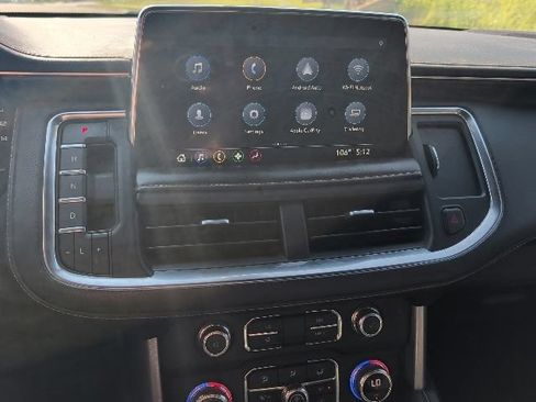 Used 2021 GMC Yukon XL SLT AWD/4WD image 21