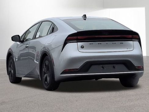 Used 2026 Toyota Prius LE image 8