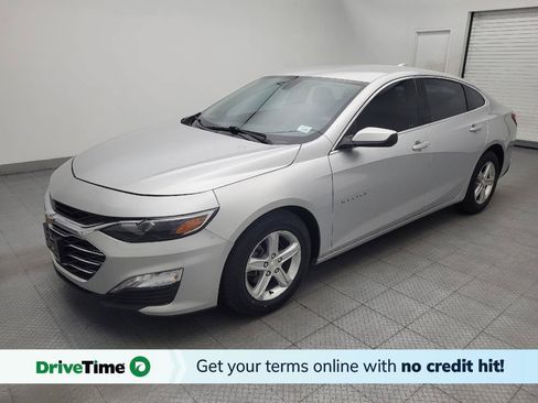 Used 2022 Chevrolet Malibu LT FWD image 1