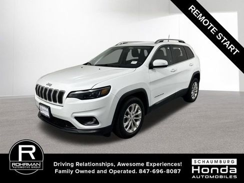 Used 2019 Jeep Cherokee Latitude w/ Cold Weather Group image 1