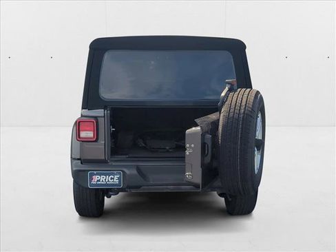 Used 2021 Jeep Wrangler Unlimited Sport image 9