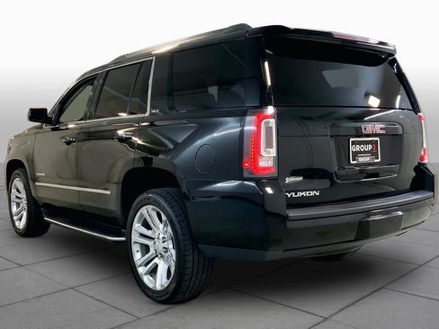 Used 2017 GMC Yukon SLT w/ Premium Edition AWD/4WD image 11