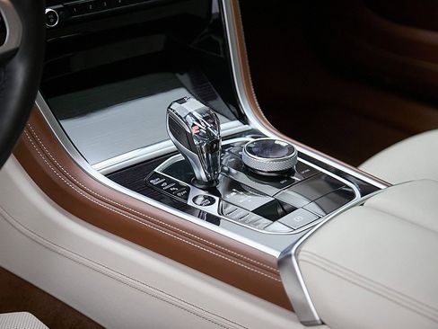 Used 2022 BMW M850i xDrive Coupe image 23