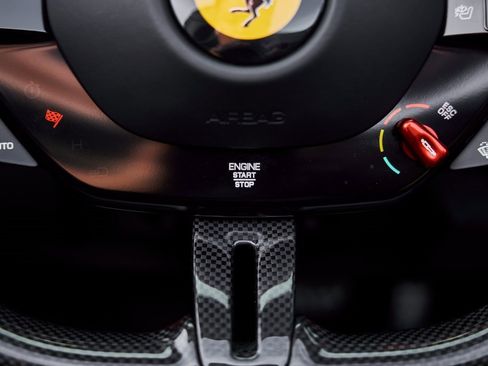 Used 2022 Ferrari SF90 Spider image 57