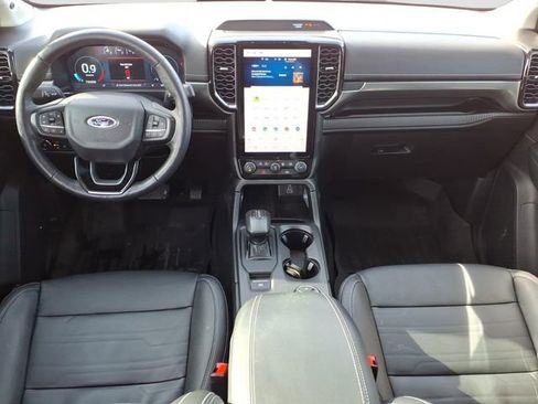 Used 2024 Ford Ranger Lariat w/ FX4 Off-Road Package image 9