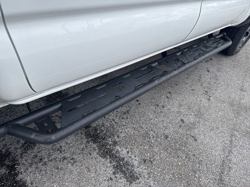 Used 2022 Toyota Tacoma TRD Off-Road w/ Technology Package image 33