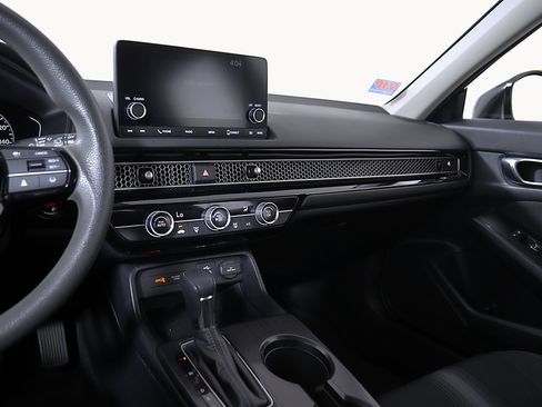 Used 2023 Honda Civic LX image 29