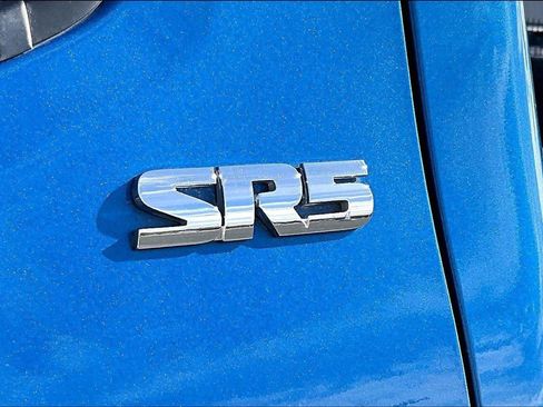 Certified 2018 Toyota Tacoma SR5 image 8