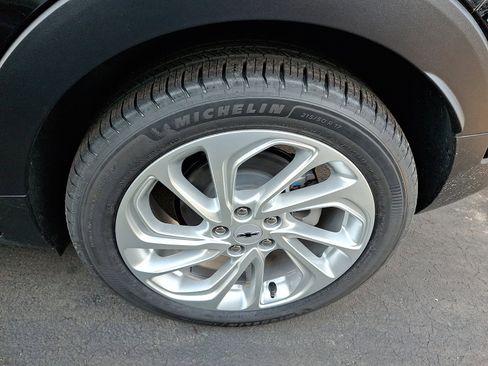 New 2027 Chevrolet Bolt LT w/ Comfort Package image 5