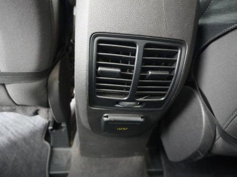 Used 2015 Ford Escape SE w/ Equipment Group 201A image 33