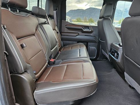 Used 2024 GMC Sierra 1500 Denali w/ Technology Package AWD/4WD image 32