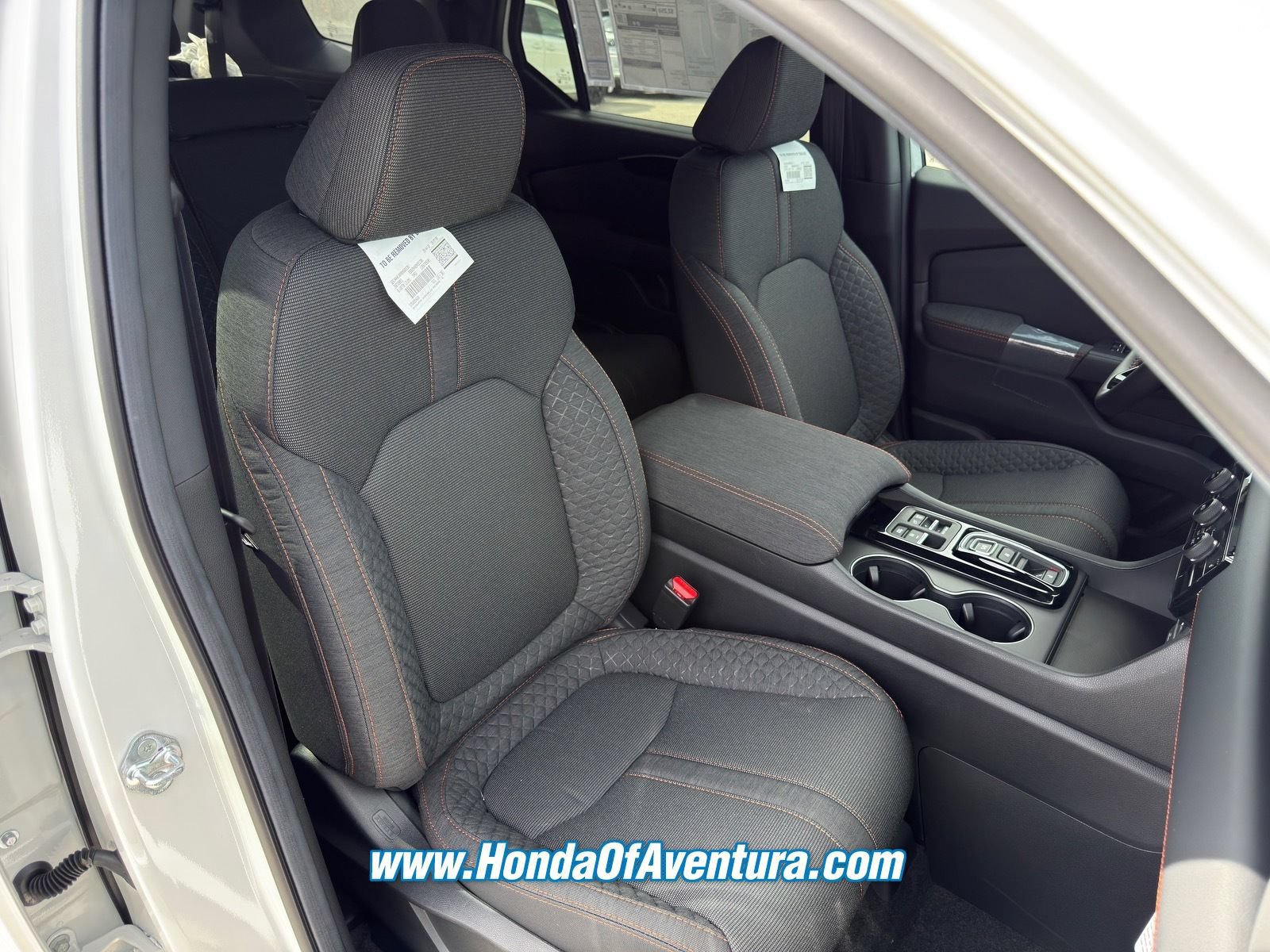 New 2026 Honda Pilot Sport image 6