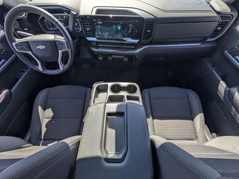Used 2023 Chevrolet Silverado 1500 LT image 10