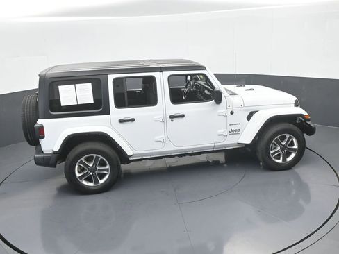 Used 2022 Jeep Wrangler Unlimited Sahara image 54