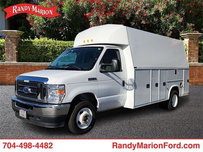 Used 2023 Ford E-450 and Econoline 450 Super Duty w/ Power Windows & Locks Group