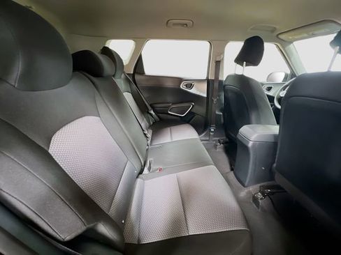 Certified 2022 Kia Soul LX image 25