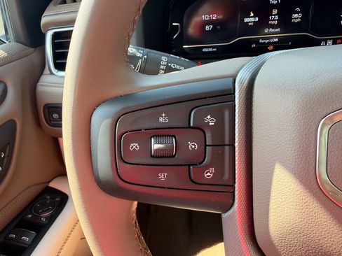 Used 2024 GMC Yukon Denali w/ Max Trailering Package AWD/4WD image 27