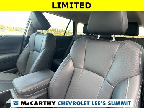 Used 2023 Subaru Outback Limited image 23