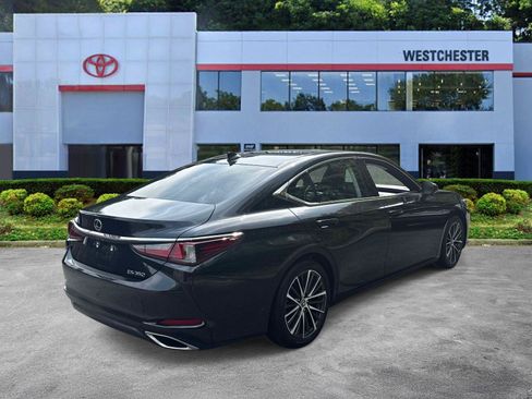 Used 2022 Lexus ES 350 w/ Premium Package FWD image 7