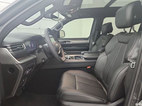 New 2026 Jeep Grand Wagoneer L 4WD image 11