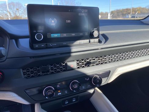 New 2025 Honda Accord LX image 15