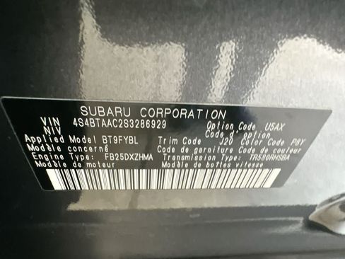 Used 2025 Subaru Outback AWD/4WD image 29