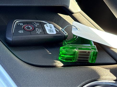 New 2026 Chevrolet Corvette 2LT image 29