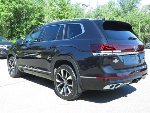 Used 2024 Volkswagen Atlas SEL Premium R-Line AWD/4WD image 7