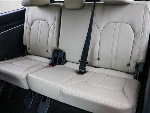 Used 2020 Ford Expedition Platinum image 24