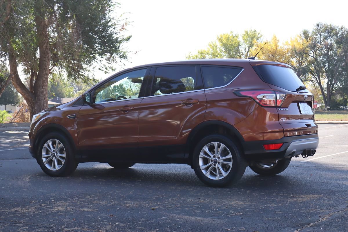Used 2017 Ford Escape SE AWD/4WD image 7