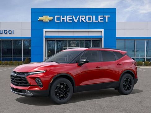 New 2026 Chevrolet Blazer LT w/ Midnight/Sport Edition FWD image 2