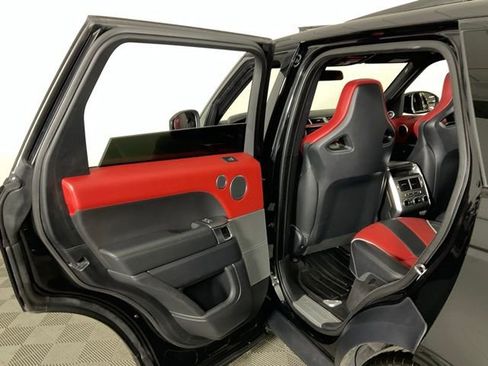 Used 2016 Land Rover Range Rover Sport SVR image 31