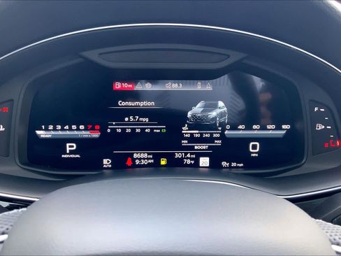 Used 2025 Audi SQ7 Premium Plus w/ Executive Package image 22