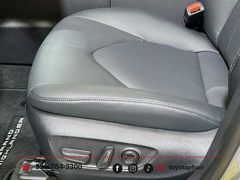 New 2026 Toyota Grand Highlander AWD image 20
