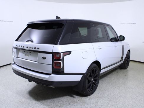 Used 2020 Land Rover Range Rover HSE image 7