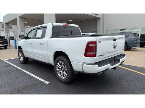 Used 2024 RAM 1500 Laramie AWD/4WD image 4