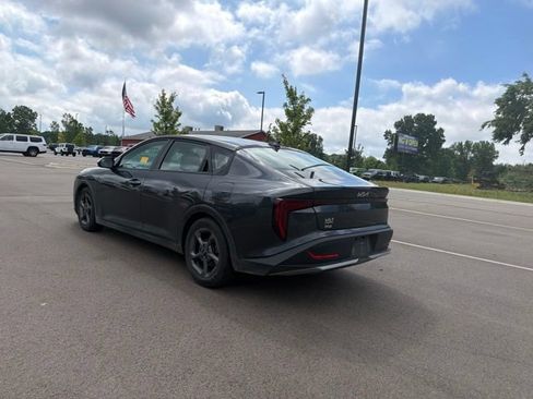 Used 2025 Kia K4 FWD image 3